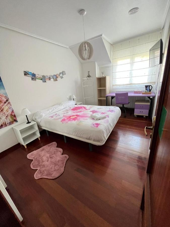 Habitaciones En Chalet Con Jardin Boó de Piélagos Kültér fotó