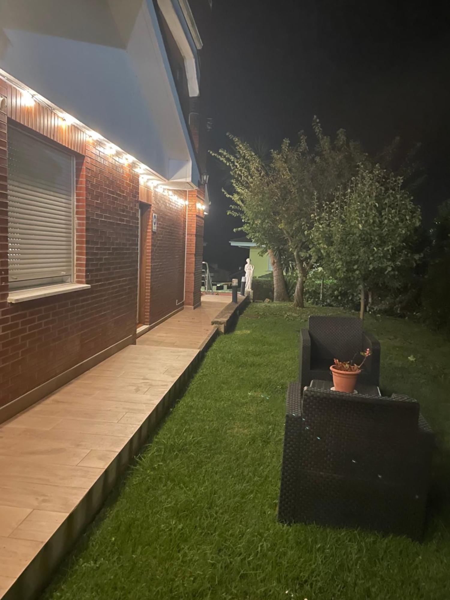 Habitaciones En Chalet Con Jardin Boó de Piélagos Kültér fotó